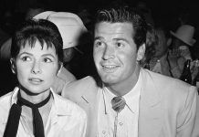 Early Life, Bio, Wiki Of Lois Clarke. Age, Parents, And Childhood lois clarke