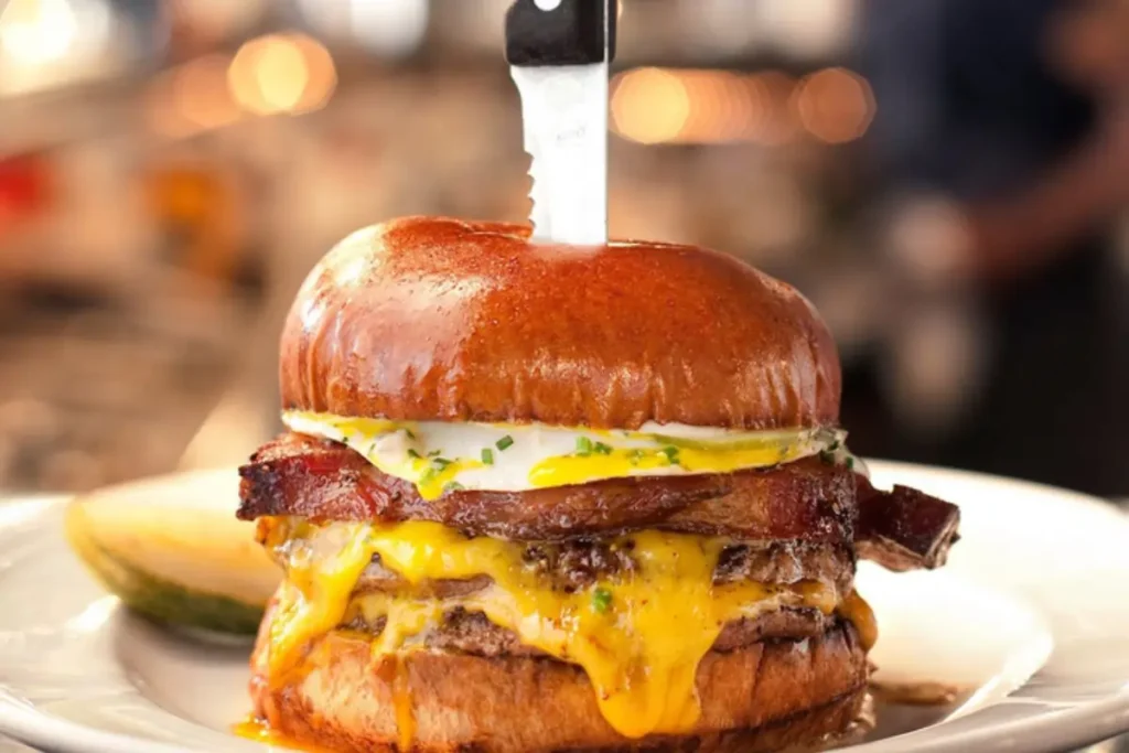 Double-Cheeseburger