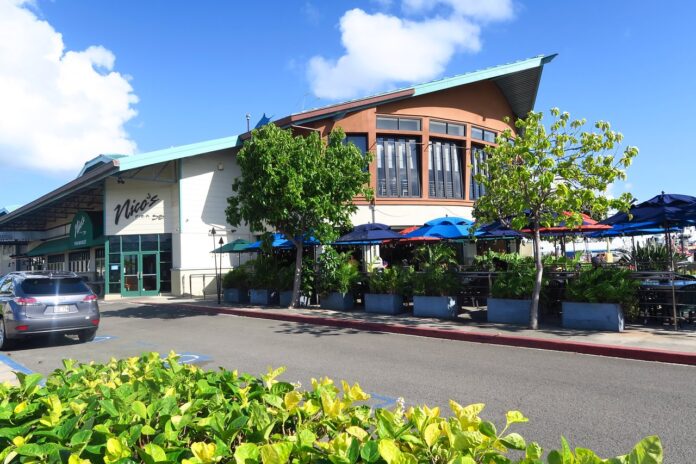 Nico's Pier 38 Menu With Prices | Hours & 5 Best  Seafood Dishes