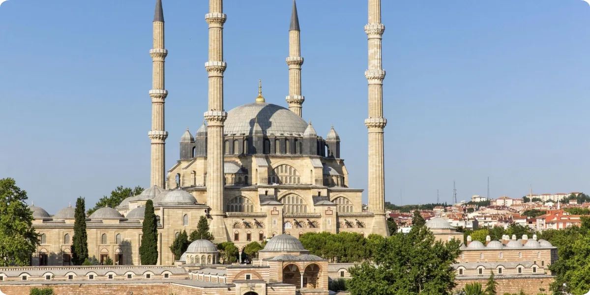 Show Selimiye Mosque from outside, with its distinctive domes and minarets.