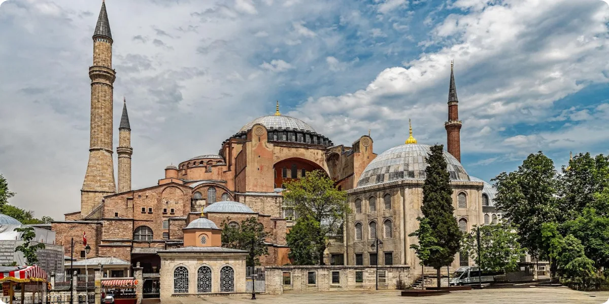 Hagia Sophia among the historic places to visit in Istanbul