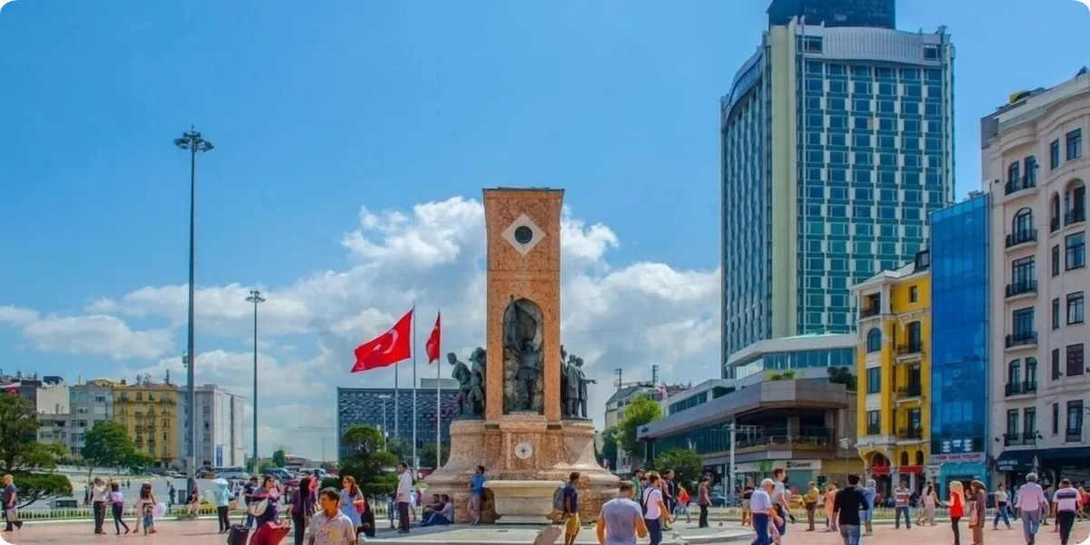 Taksim Square and the pedestrian İstiklal Avenue make up the city's busiest nightlife hub.